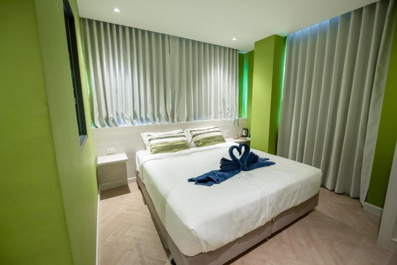 Le Maroc Hotel Patong Exterior photo