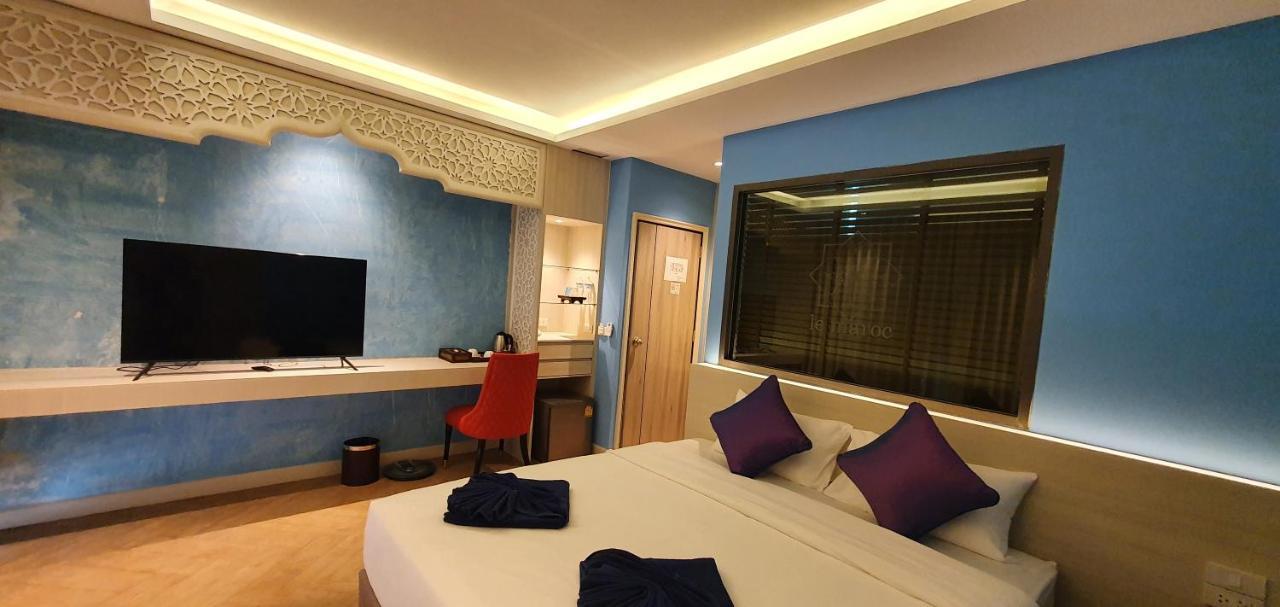 Le Maroc Hotel Patong Exterior photo