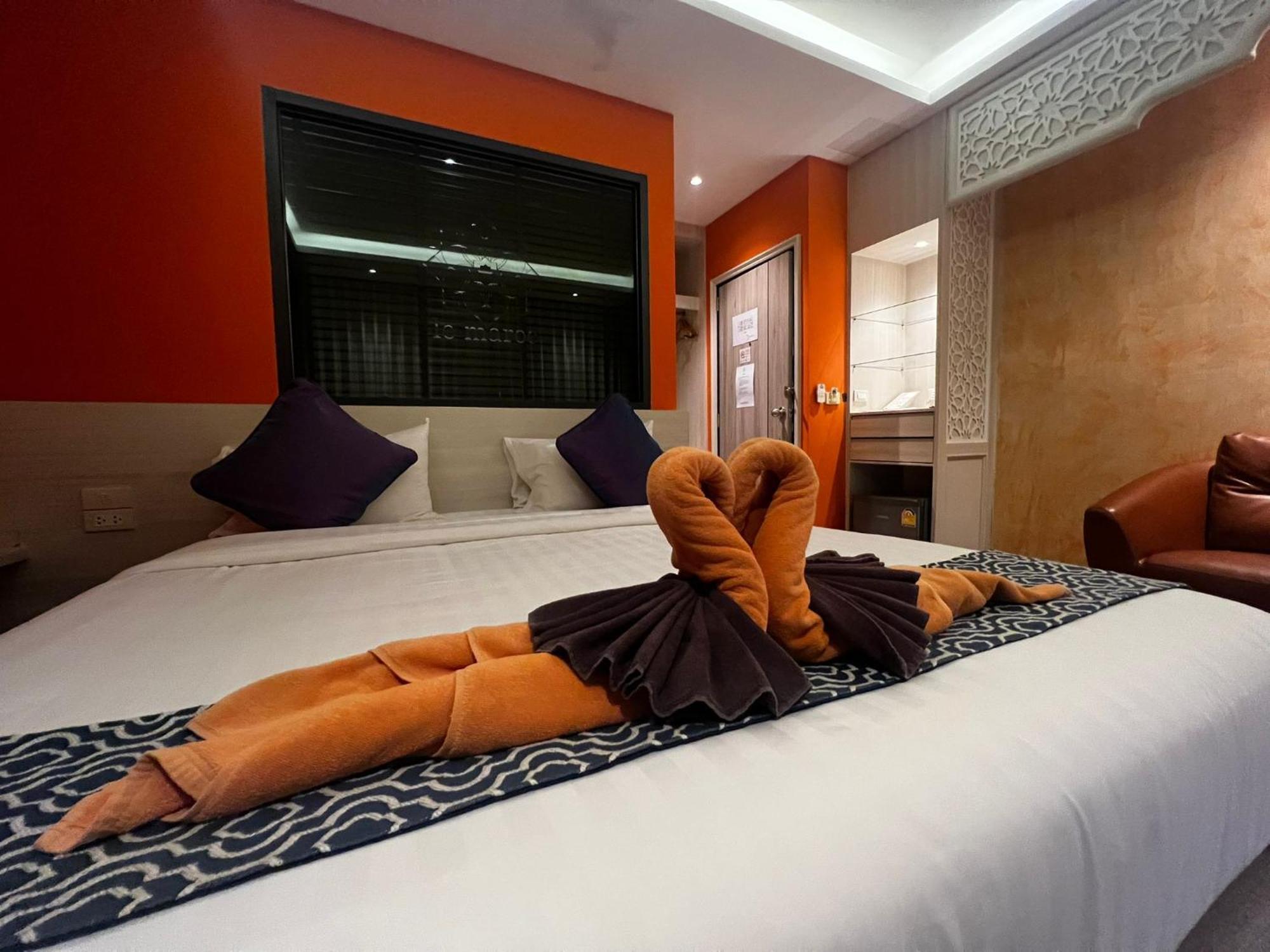 Le Maroc Hotel Patong Exterior photo